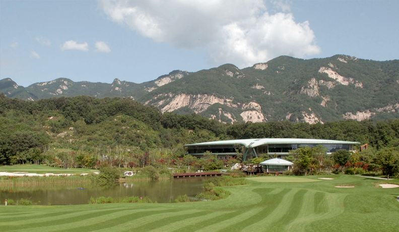 9홀 전경